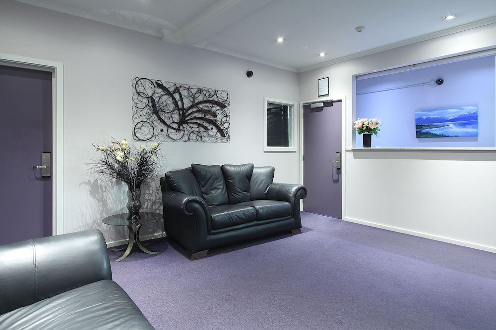 Amethyst Court Motorlodge 2