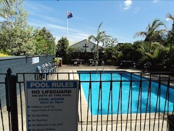 ASURE Wayfarer Motel