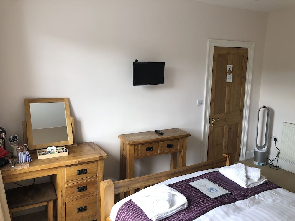 The Ship in Dock Inn 2