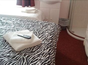 Priory Guest House 3