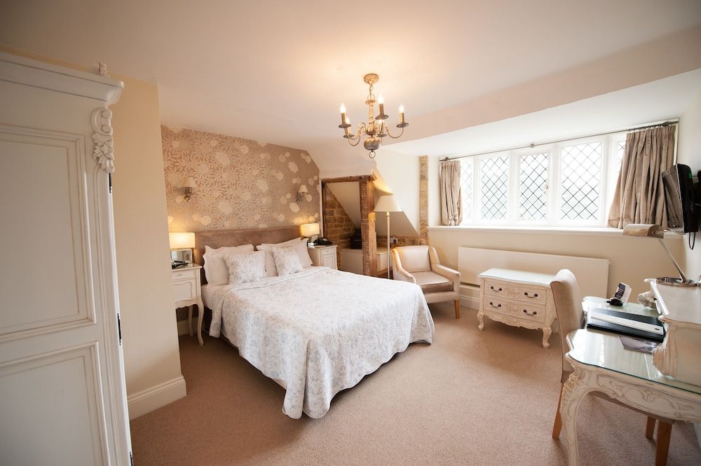 Rushton Hall Hotel & SPA 3