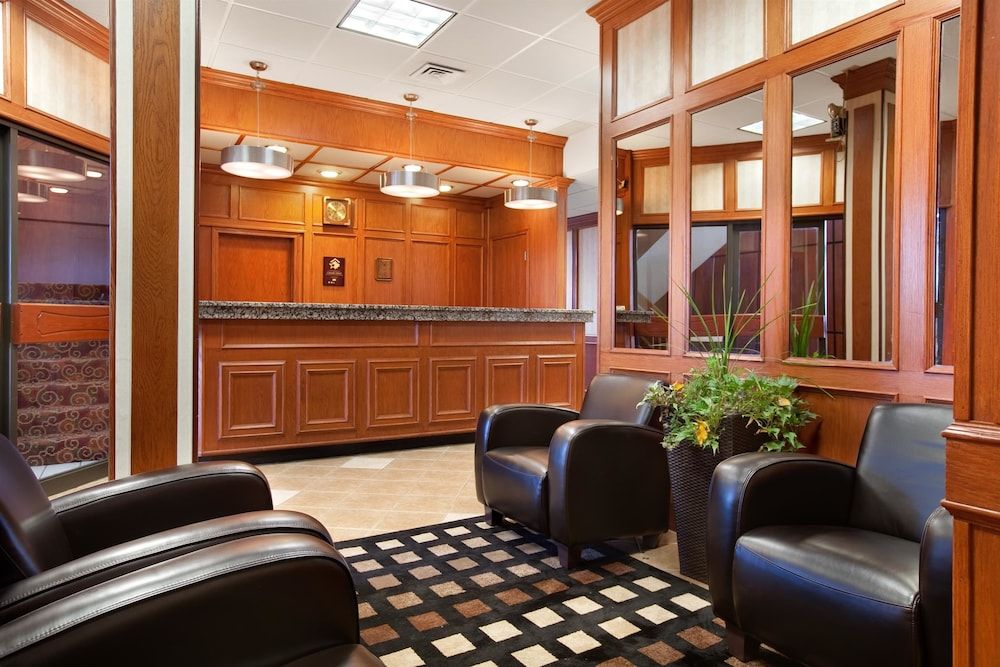 Travelodge by Wyndham North Battleford 3