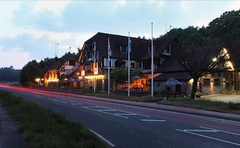 The Grasshopper Inn