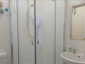 Dolphin Hotel 3 Dolphin Hotel 3