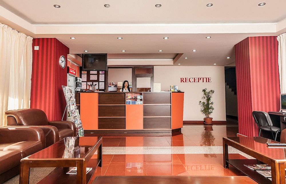 Pacific Hotel 3