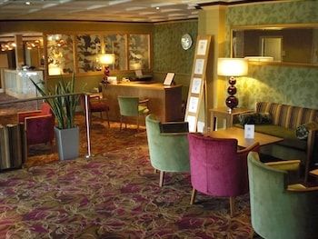 Crofters Hotel 2