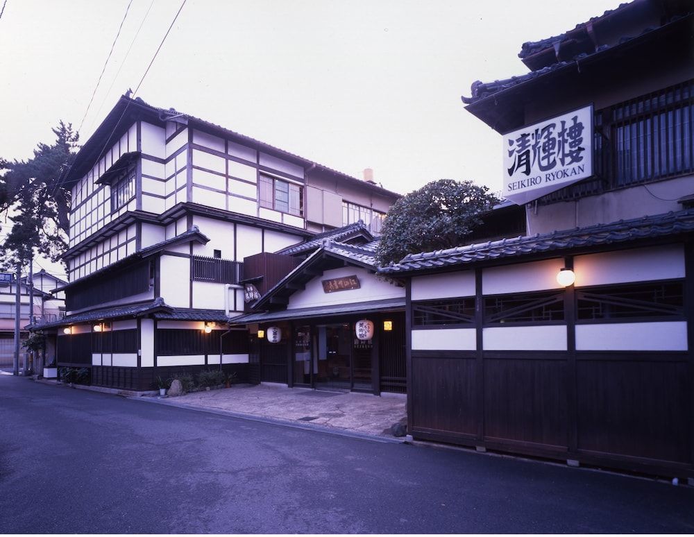 Seikiro Ryokan Historical Museum Hotel 1