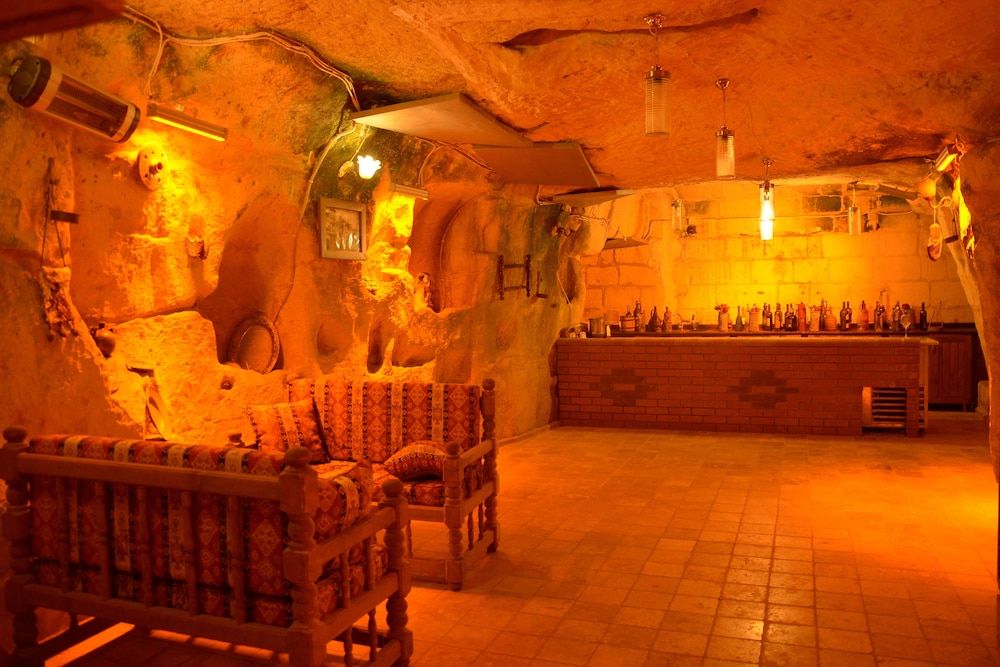 Zeynep Hanim Konagi 2