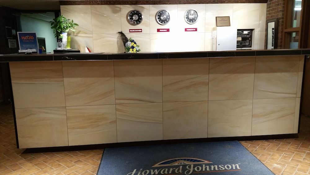 Howard Johnson by Wyndham Melville 3