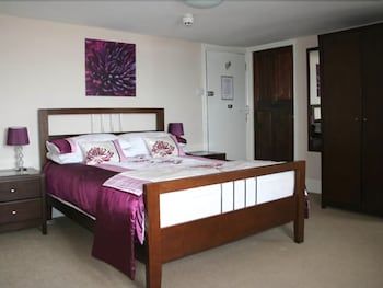 The Old Town Guest House 3