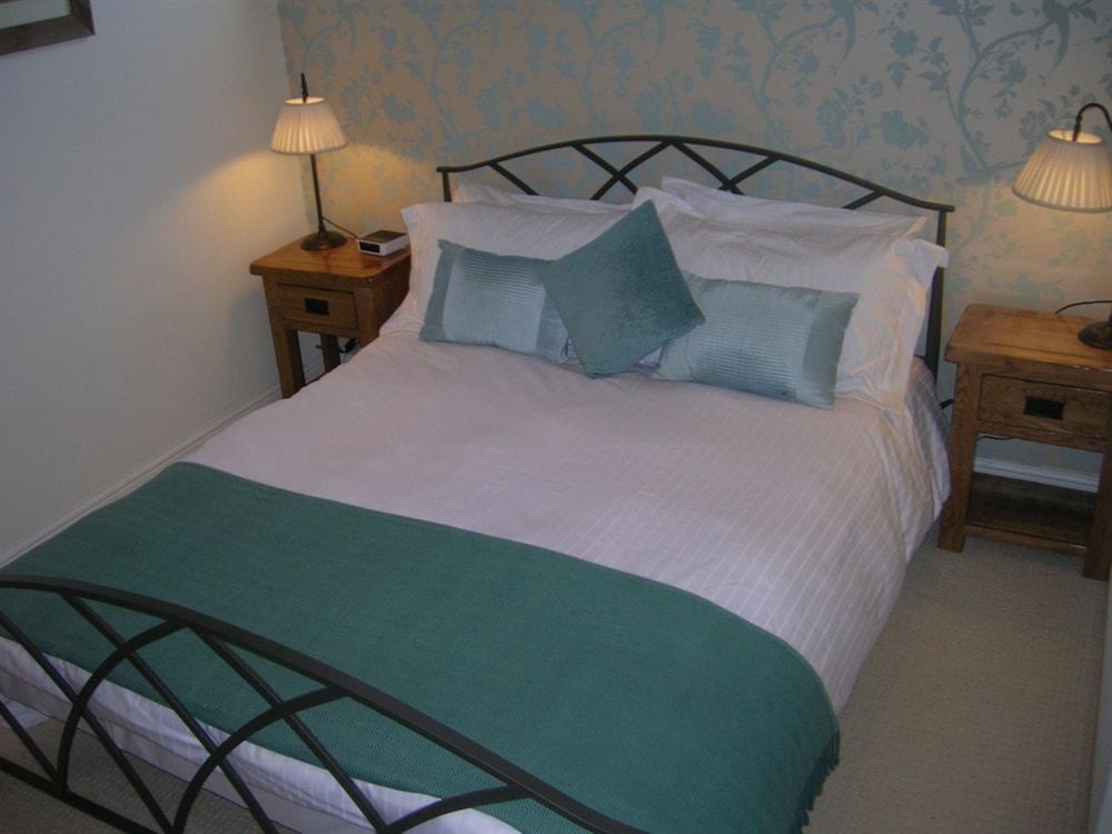 The Who'd Have Thought It Inn 3