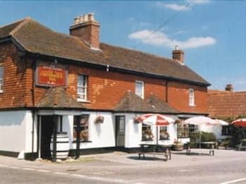 Crossways Inn