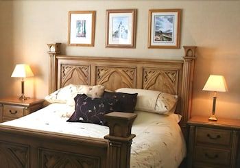 The Cross Keys Hotel 2