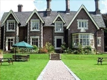 The Hunting Lodge - Restaurant with rooms -1 estrellas en Loughborough