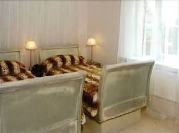 The Hunting Lodge - Restaurant with rooms 3