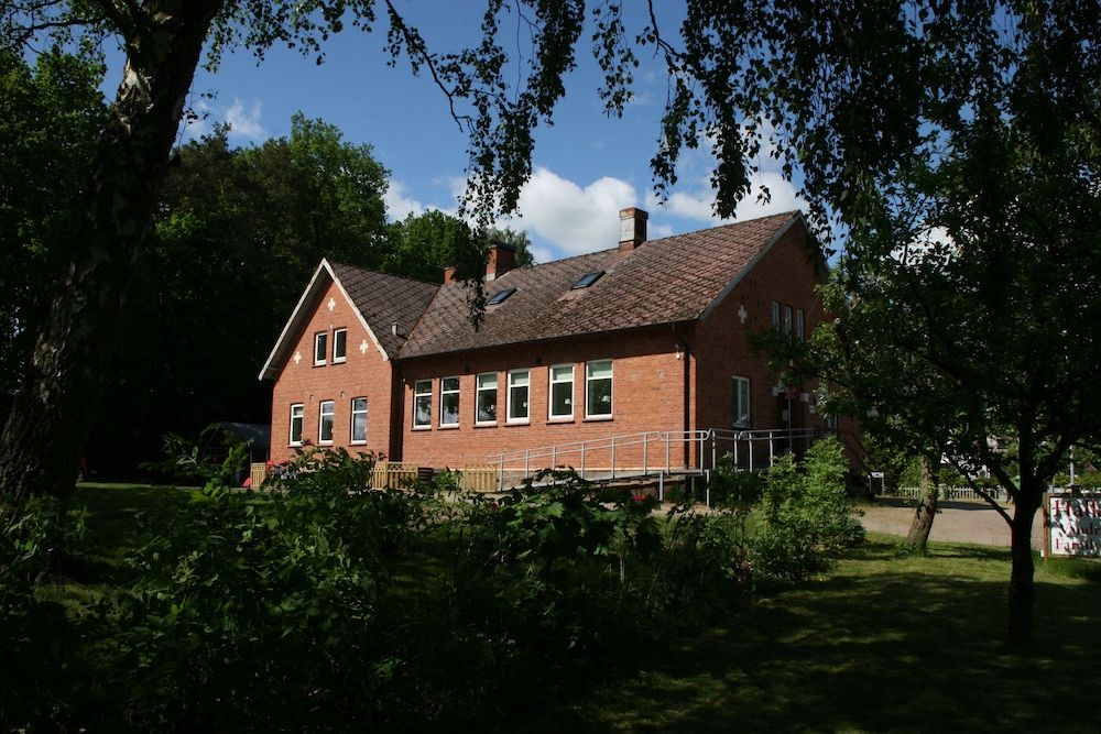 Hallandsåsen Hostel & B&B 1