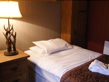 No1 Hotel & Wine Lounge 3