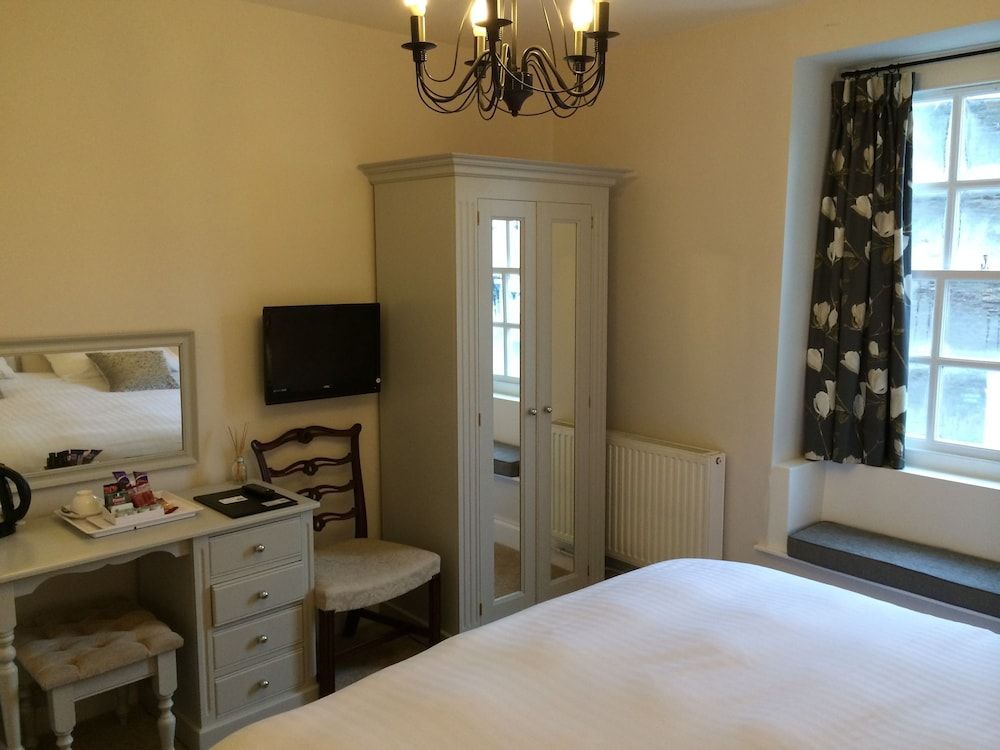 Dragon Inn Crickhowell 2