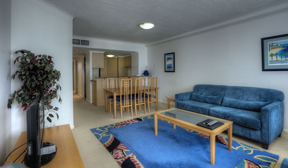 Kirra Beach Apartments 2 Kirra Beach Apartments 2