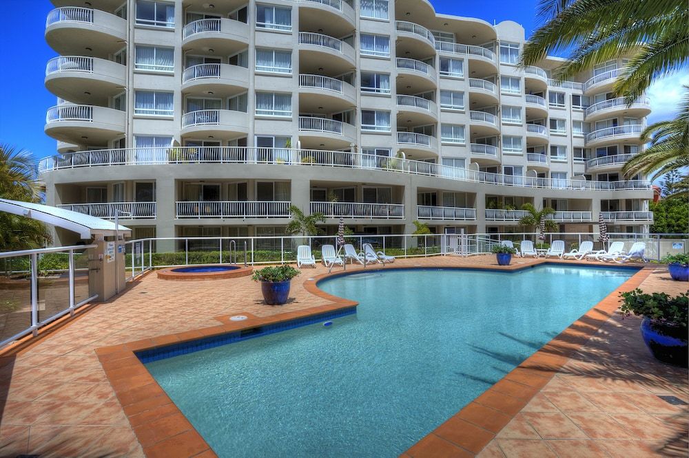 Kirra Beach Apartments 1 Kirra Beach Apartments 1