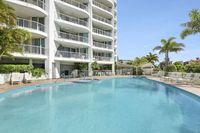 Crystal Bay on the Broadwater