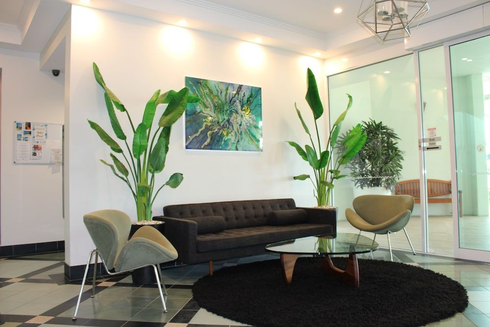 Crystal Bay on the Broadwater 3