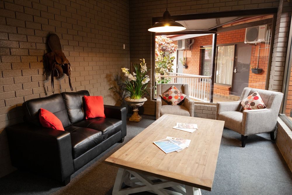 Nightcap at Archer Hotel 3