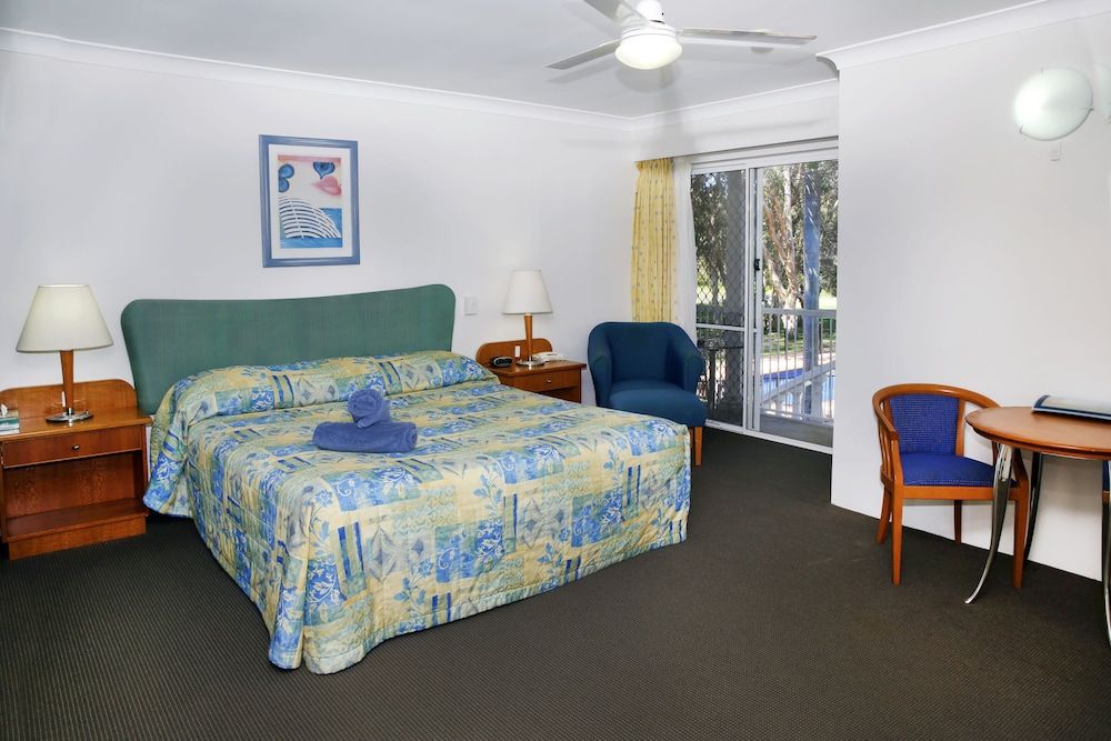 Aston Motel Yamba 2