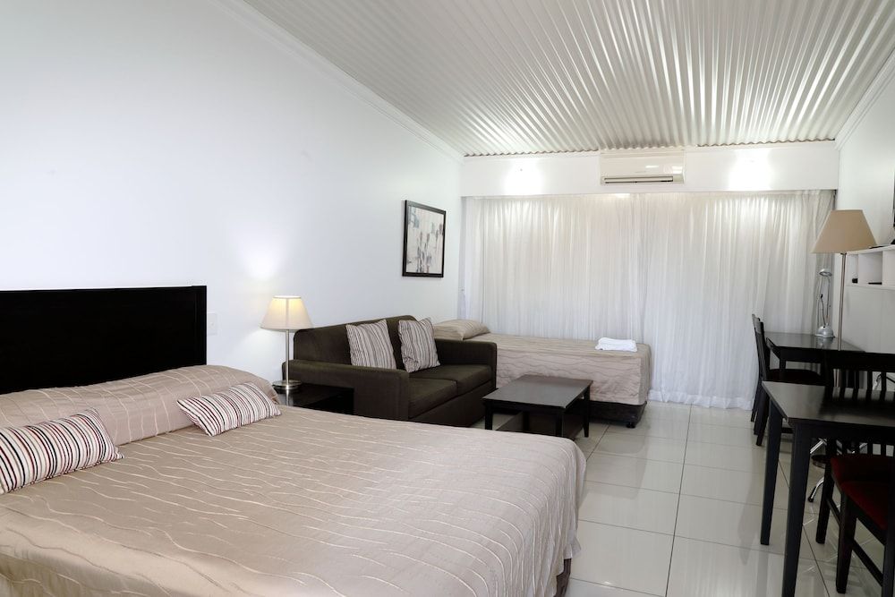 Route 66 Motor Inn 3