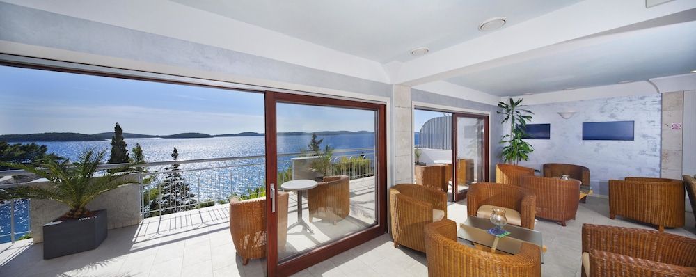 Boutique Beach Resort Podstine 3