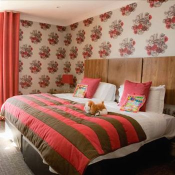 The Coed-Y-Mwstwr Hotel 3