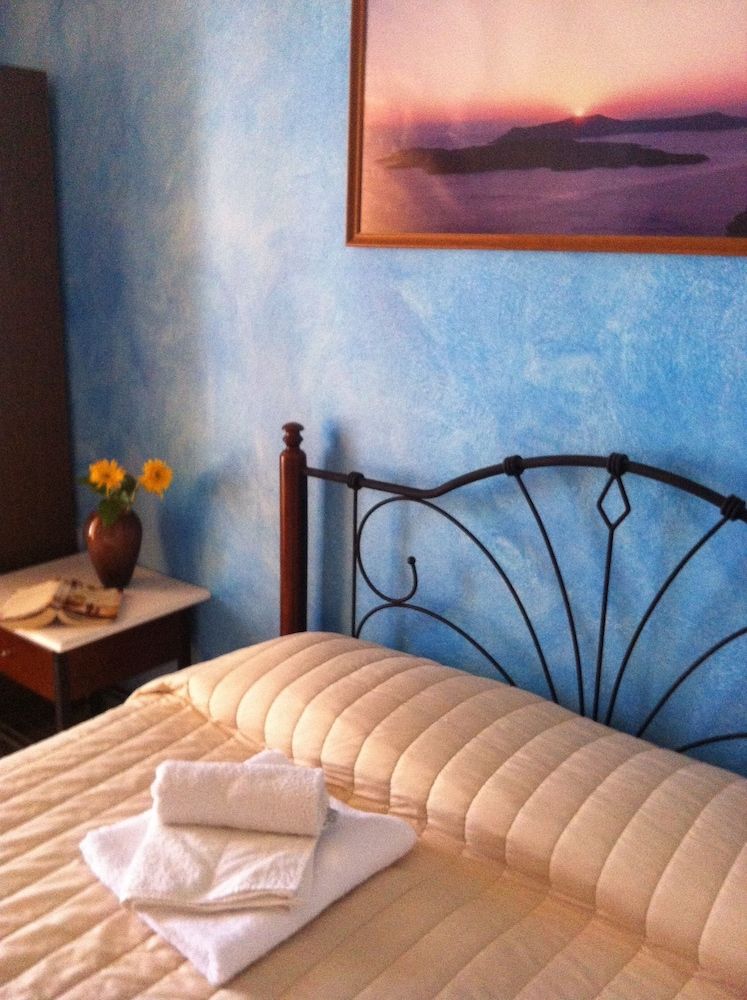 Emmanouela Studios 1