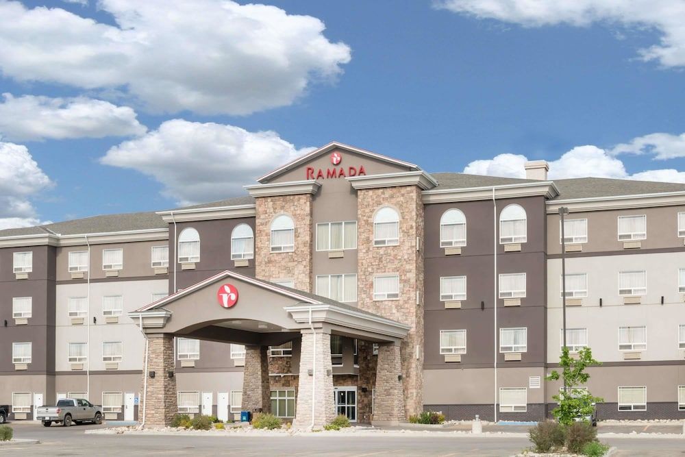 Ramada by Wyndham Olds 3 estrelas em Olds
