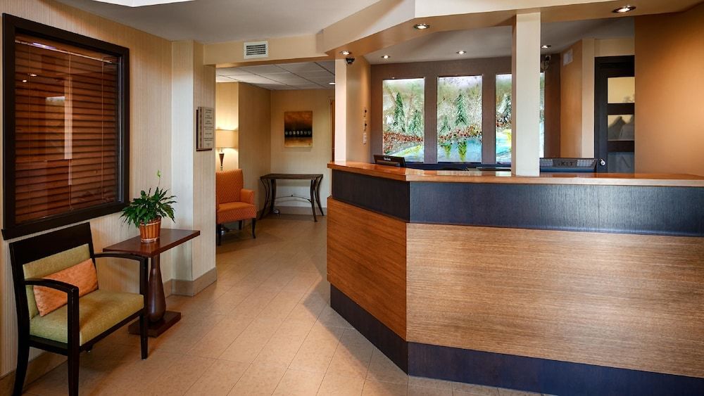 Best Western Plus Mont-Laurier 2