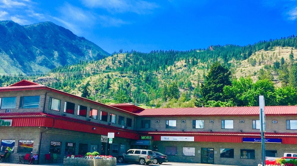 Hotel DeOro 3 estrelas em Lillooet