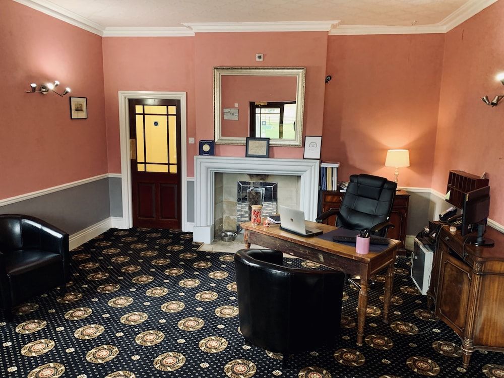 Charlton Kings Hotel 2 Charlton Kings Hotel 2