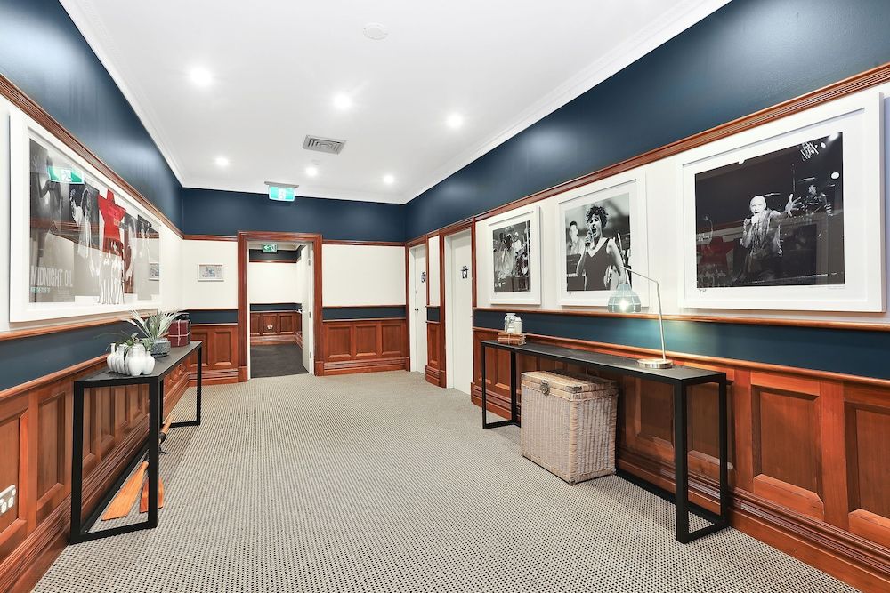 Coogee Bay Hotel 2