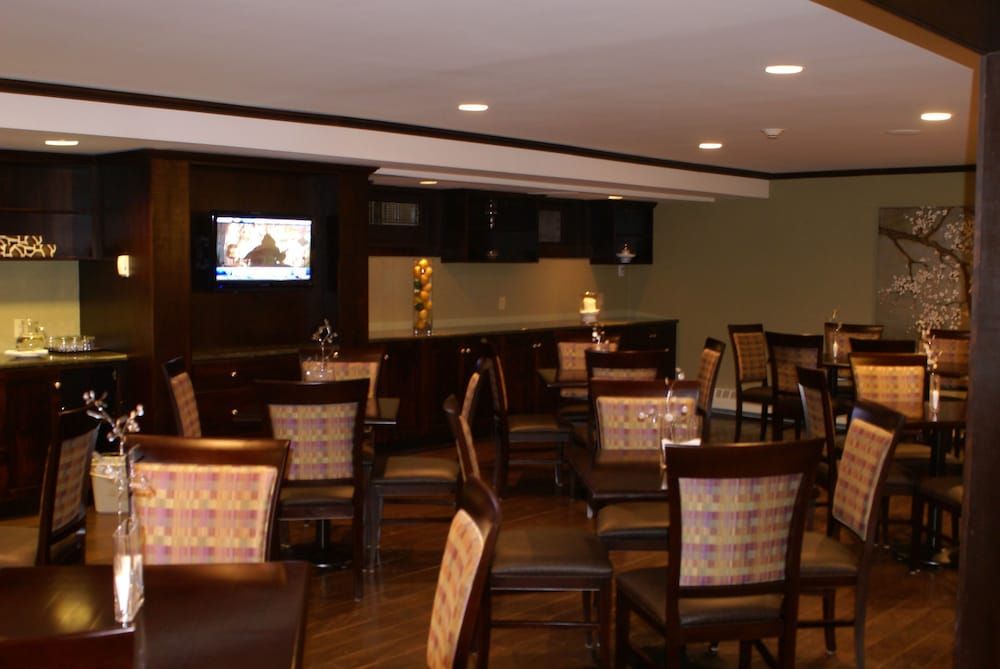 The Hotel on Pownal 2