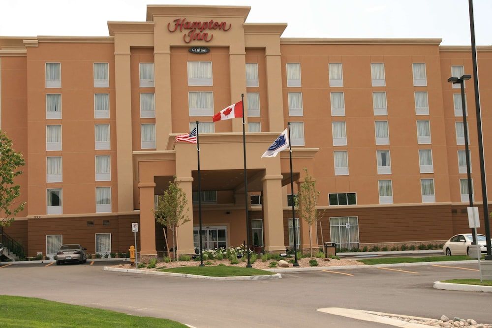 Hampton Inn by Hilton North Bay 1