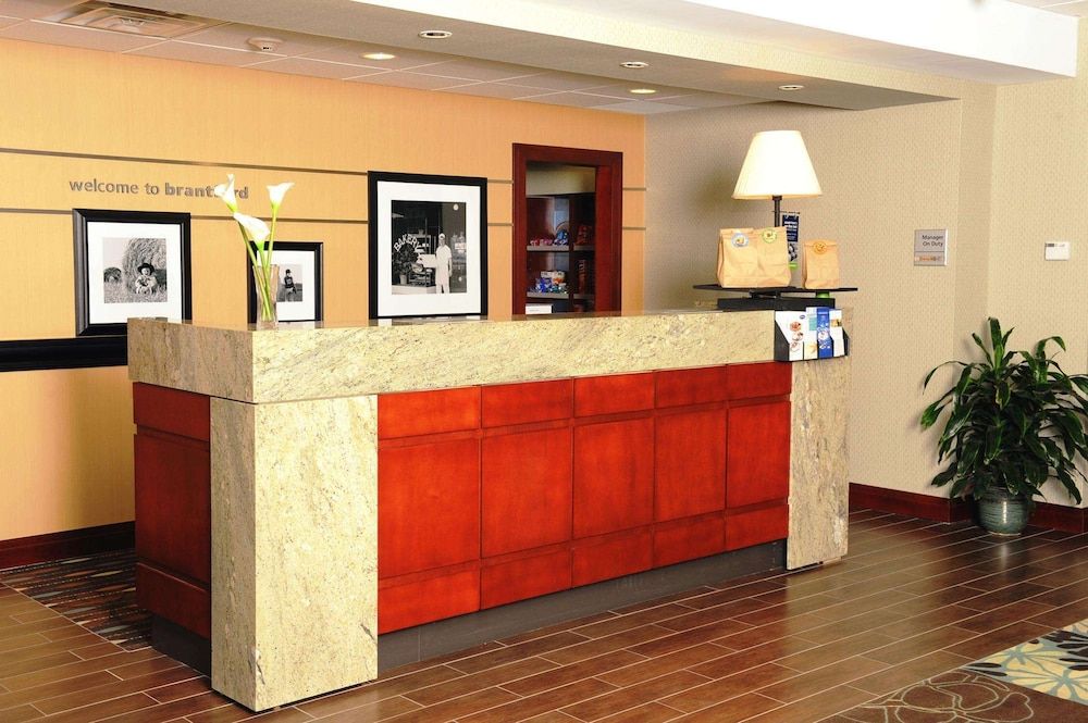 Hampton Inn & Suites by Hilton Brantford Conference Centre 3