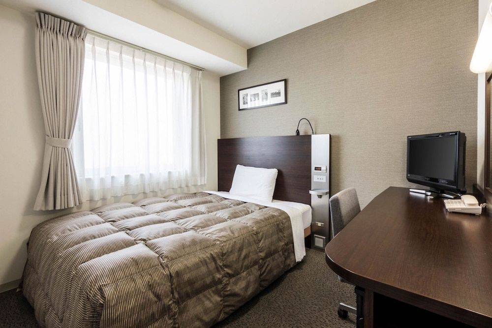 Comfort Hotel Niigata 3