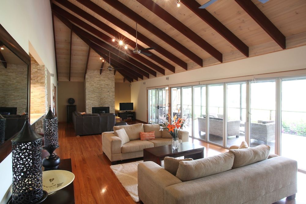 Lake Weyba Cottages Noosa 3