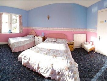 Harepath Holidays Limited 2