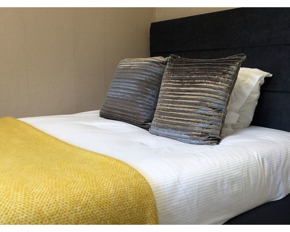 Bridge House Hotel 2