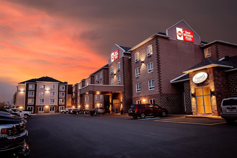 Best Western Plus Dartmouth Hotel & Suites 4 estrelas em Halifax