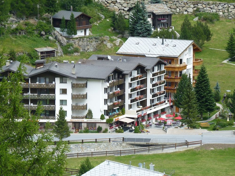 Hotel Kristall - Saphir 3 estrelas em Saas-Almagell