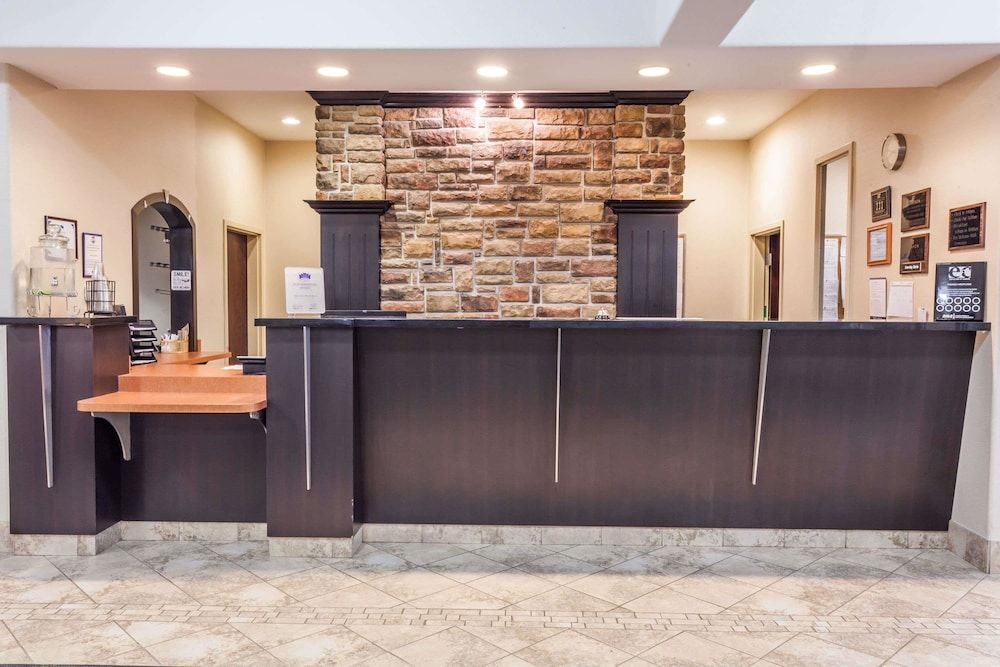 Ramada by Wyndham Westlock 2