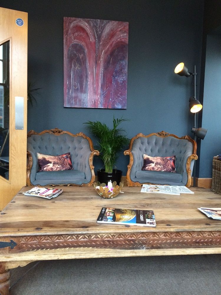 Jolyon's Boutique Hotel 3