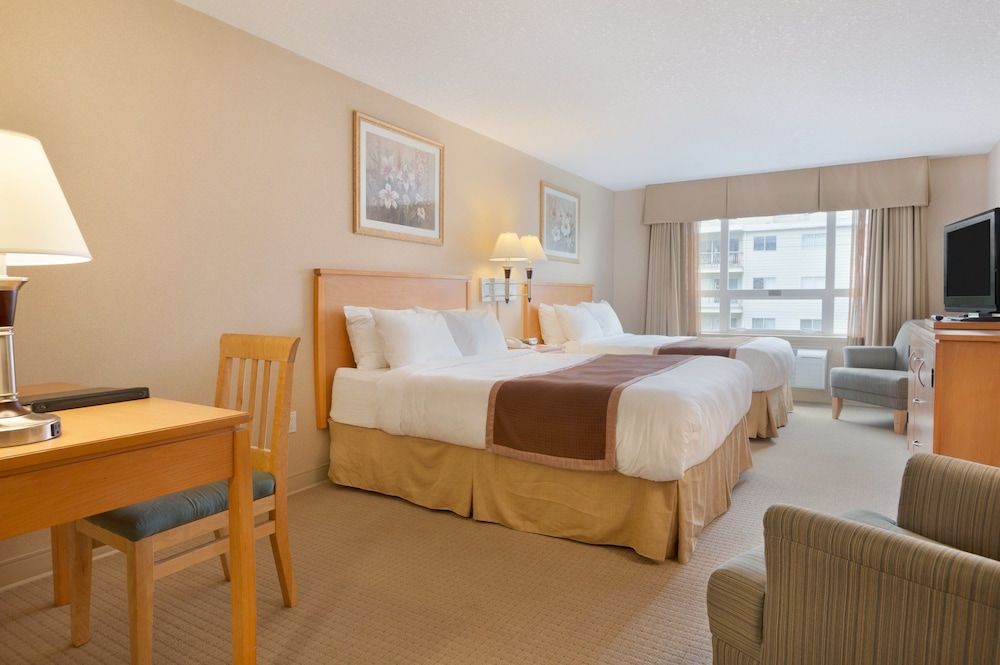 Ramada by Wyndham Nanaimo 3
