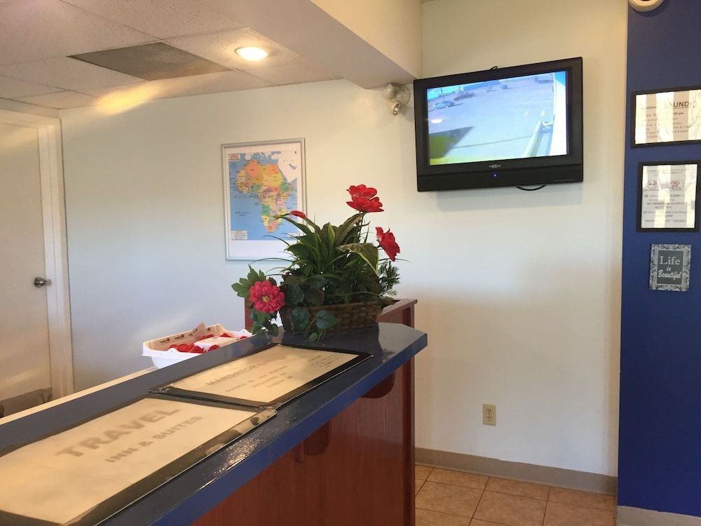 Travel Inn & Suites Innisfail 2